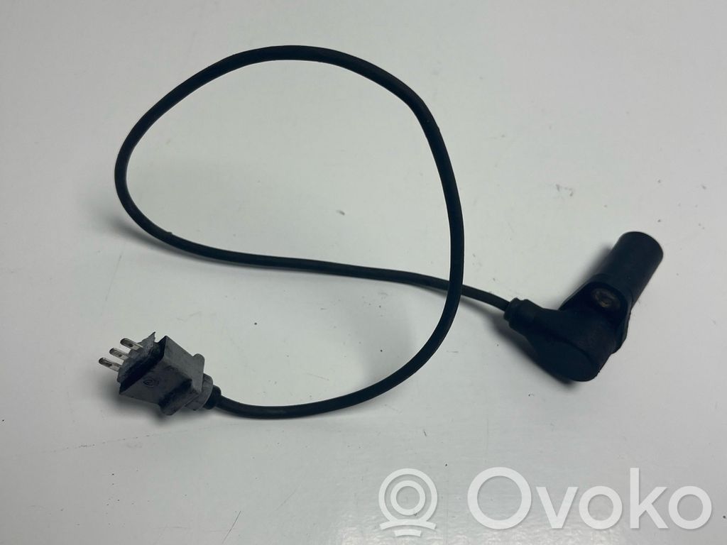 Volkswagen PASSAT B5 Crankshaft position sensor 