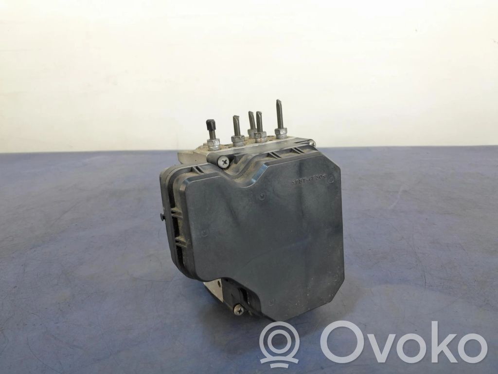 Lexus IS 220D-250-350 Bomba de ABS 