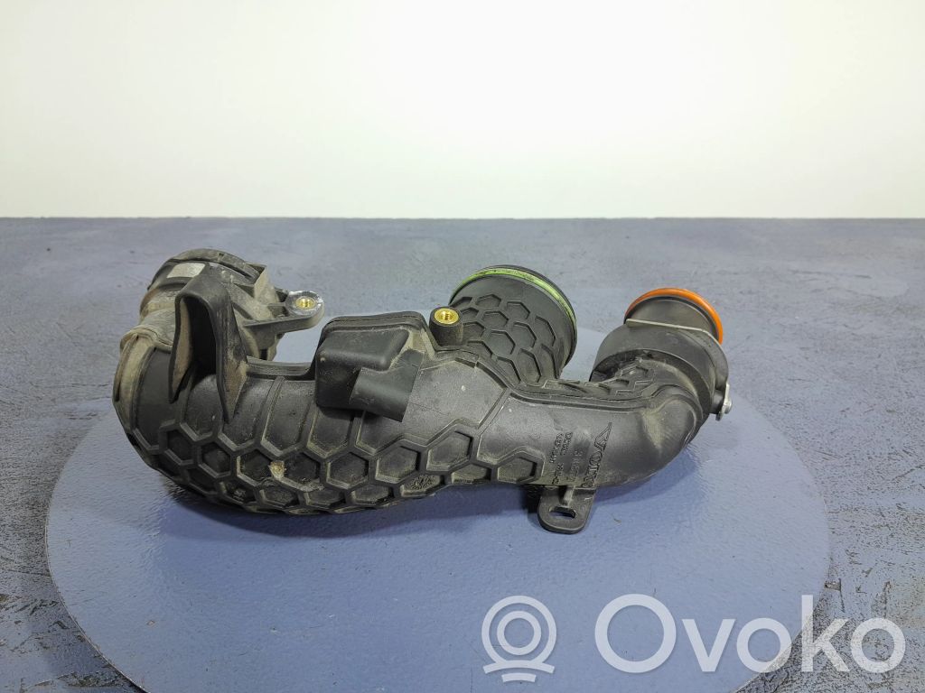 Volvo S90, V90 Conductă/furtun admisie aer 