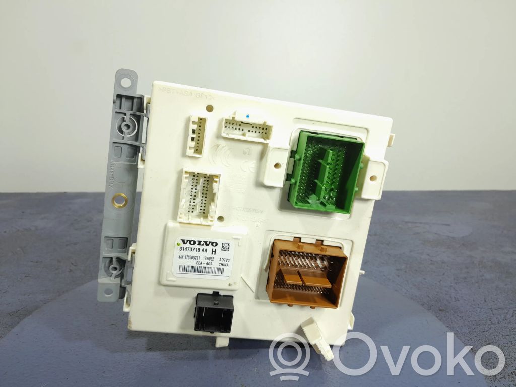 Volvo S90, V90 Module confort 