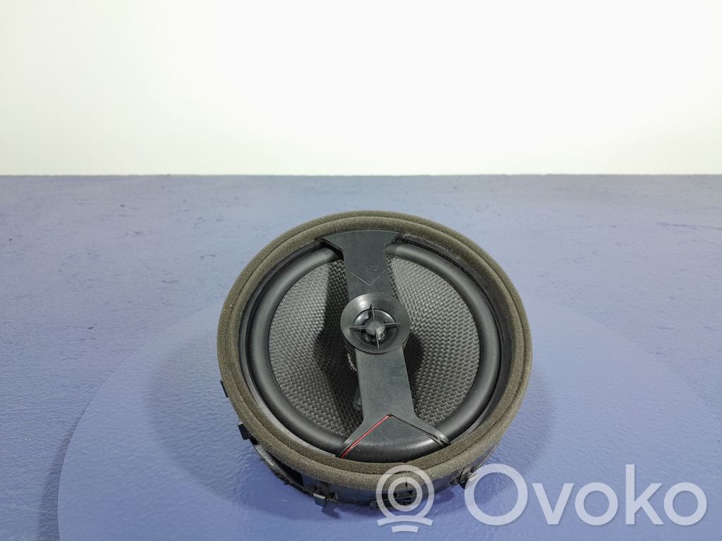 Mitsubishi Outlander Altavoz subwoofer 