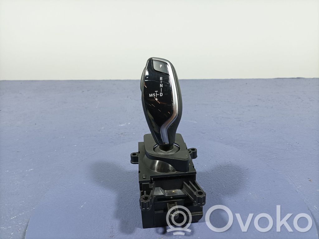 Audi A4 S4 B7 8E 8H Drążek zmiany biegów 