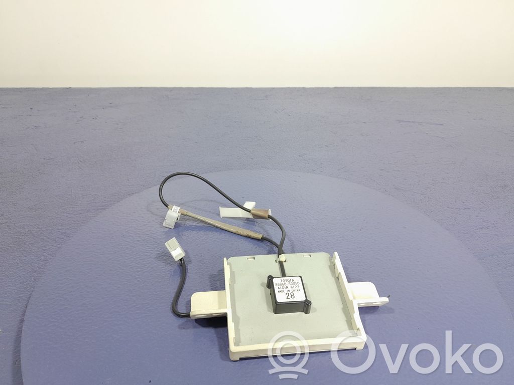 Lexus IS 220D-250-350 GPS-pystyantenni 