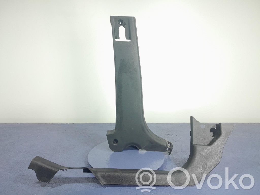 Renault Express Alte componente capac prag/stâlp 