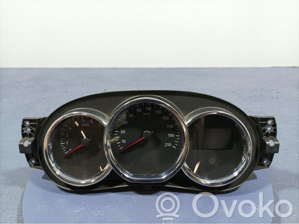 Dacia Sandero Spidometrs (instrumentu panelī) 