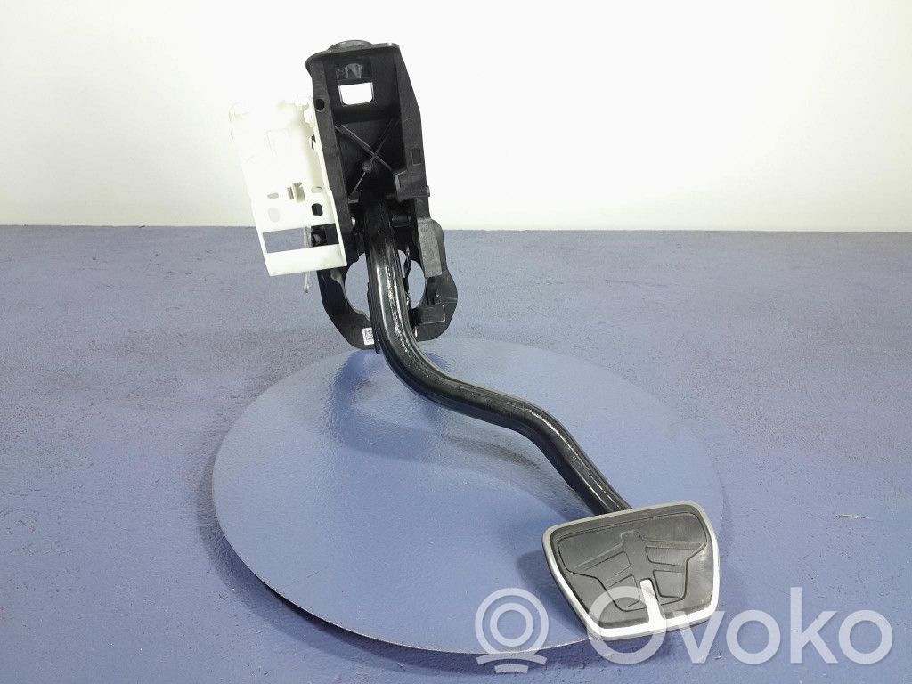 Audi A4 S4 B7 8E 8H Pedał gazu / przyspieszenia 