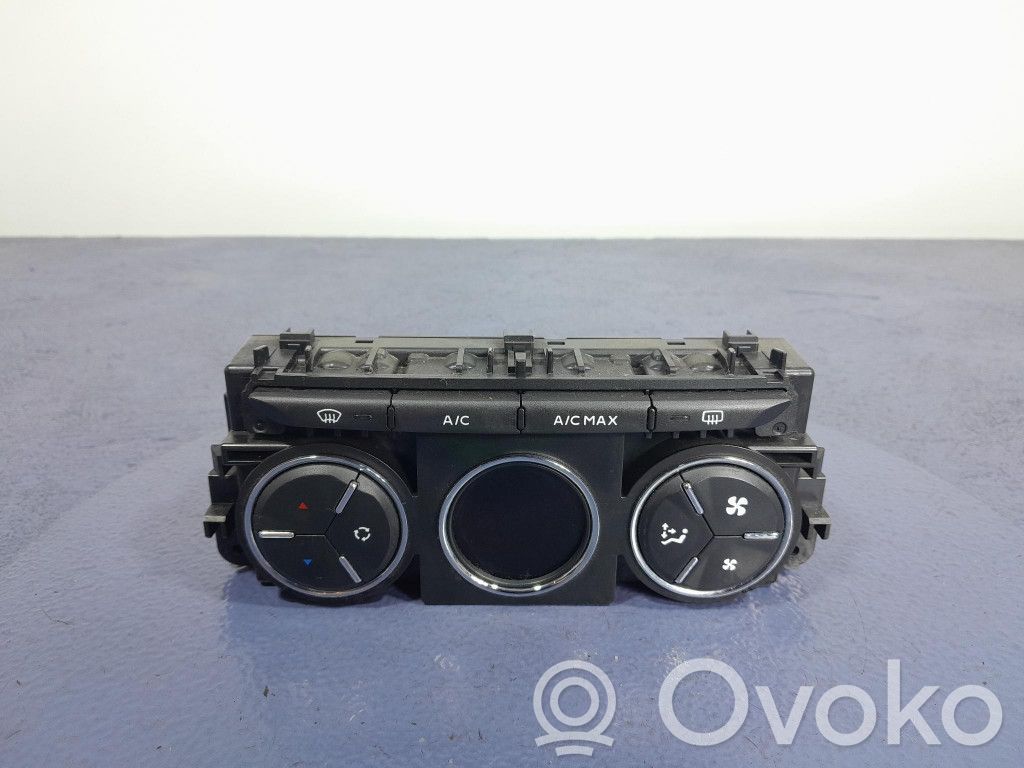 Peugeot 301 Climate control unit 