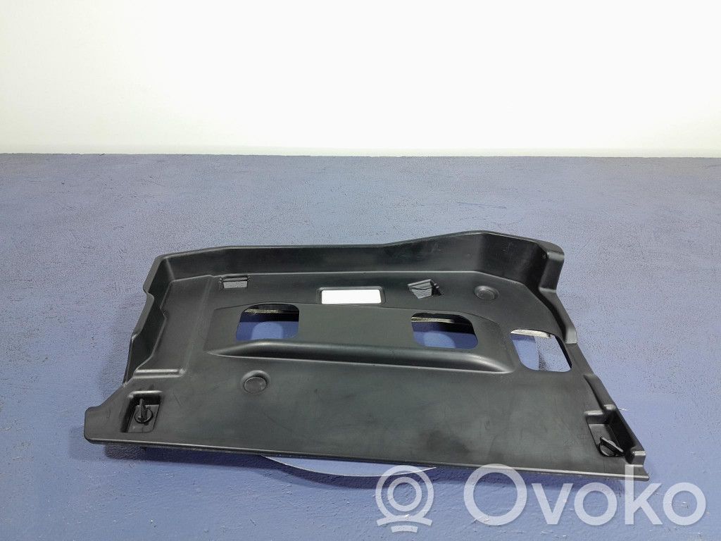 BMW X3 E83 Otras molduras del borde/pilar 