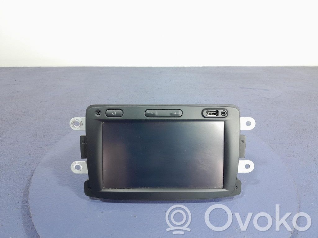 Renault Captur Radio/CD/DVD/GPS head unit 