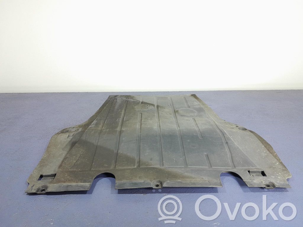 Renault Captur Front underbody cover/under tray 