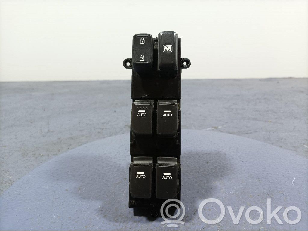 KIA Optima Electric window control switch 