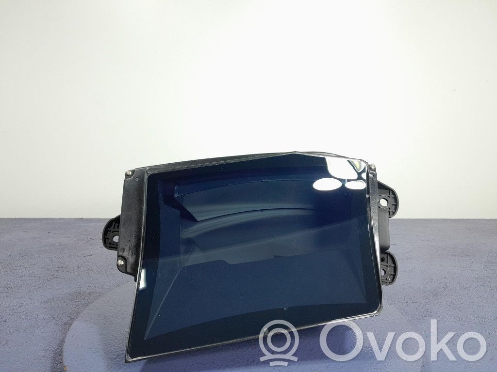 Nissan Qashqai Panel / Radioodtwarzacz CD/DVD/GPS 