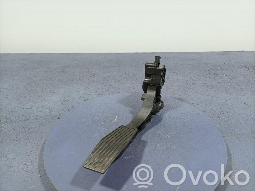 Opel Insignia A Accelerator throttle pedal 
