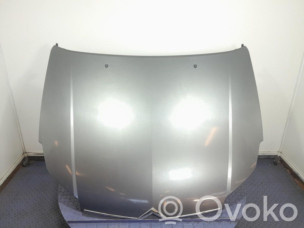 Engine bonnet/hood