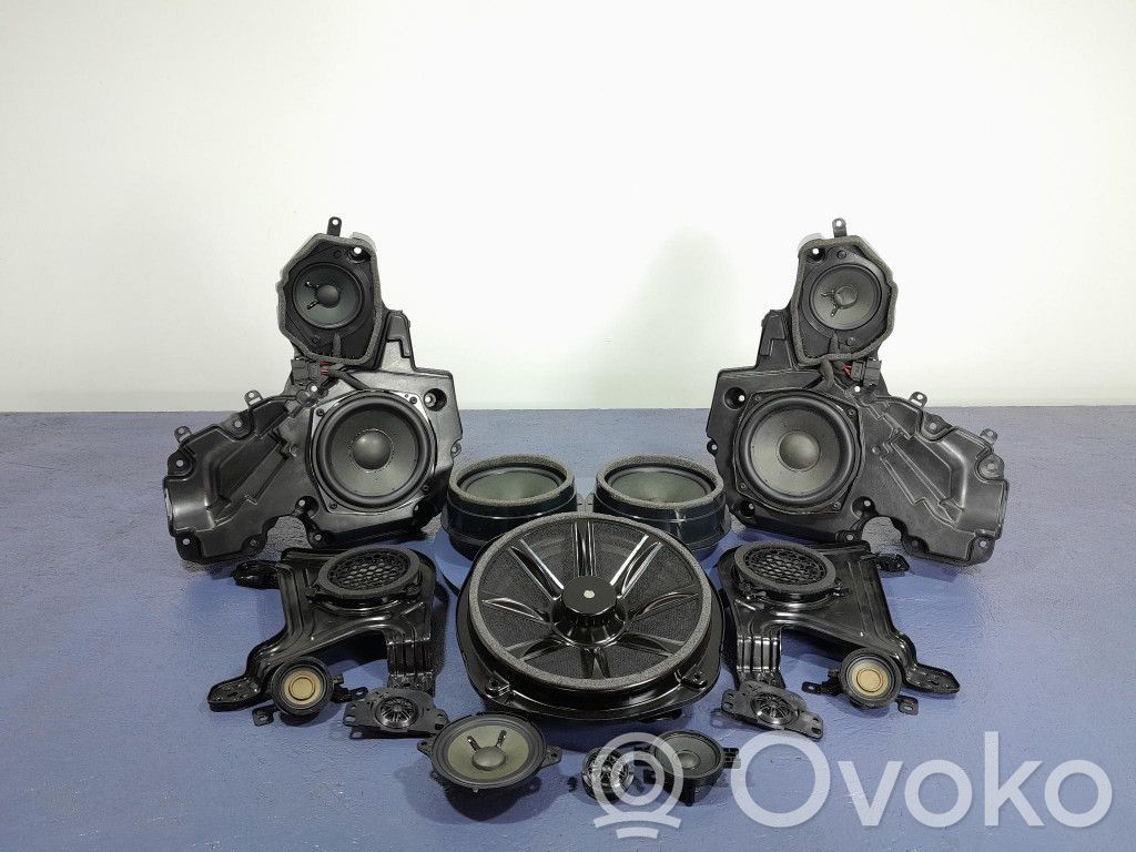 Audi A8 S8 D2 4D Altavoz subwoofer 