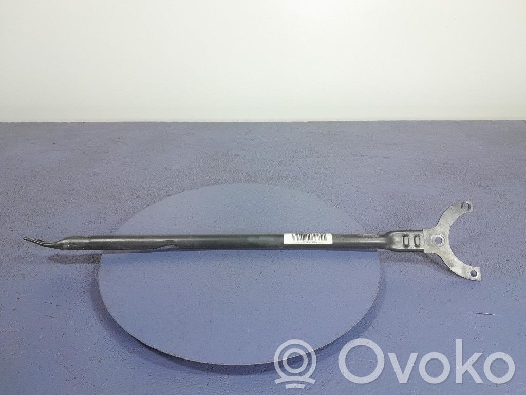 BMW 1 F40 Keulan korin osa 
