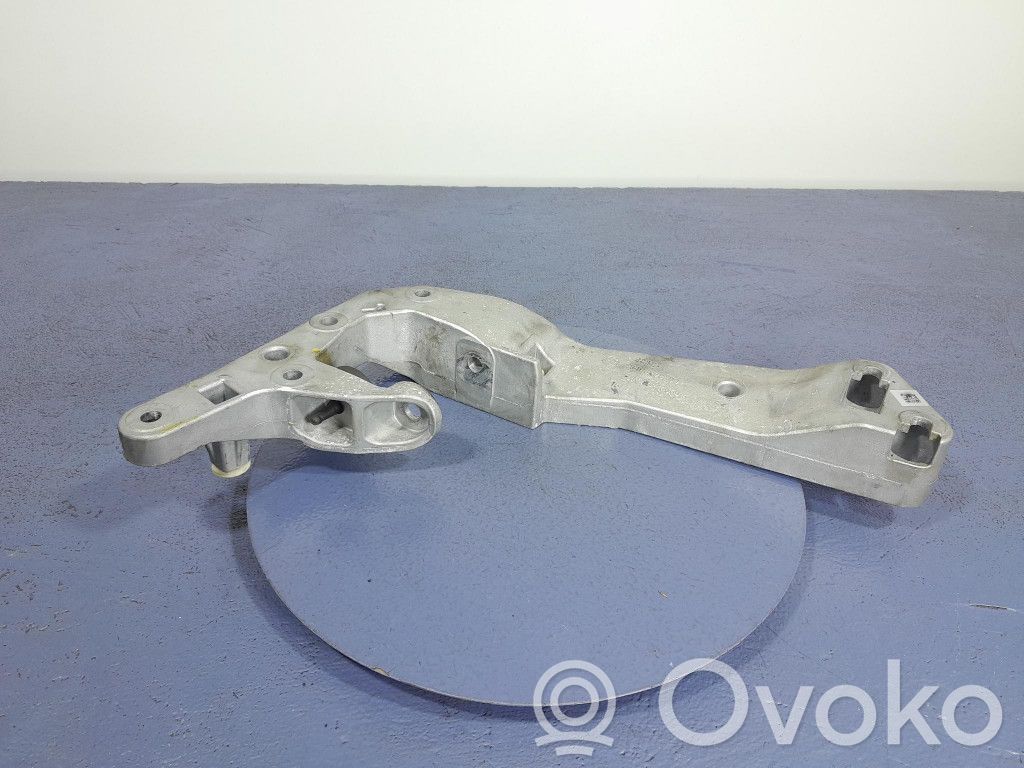 BMW X5 E53 Gearbox mounting bracket 