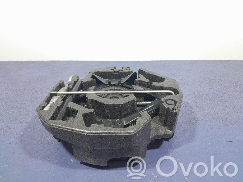 Volvo XC90 Rivestimento pannello inferiore del bagagliaio/baule 
