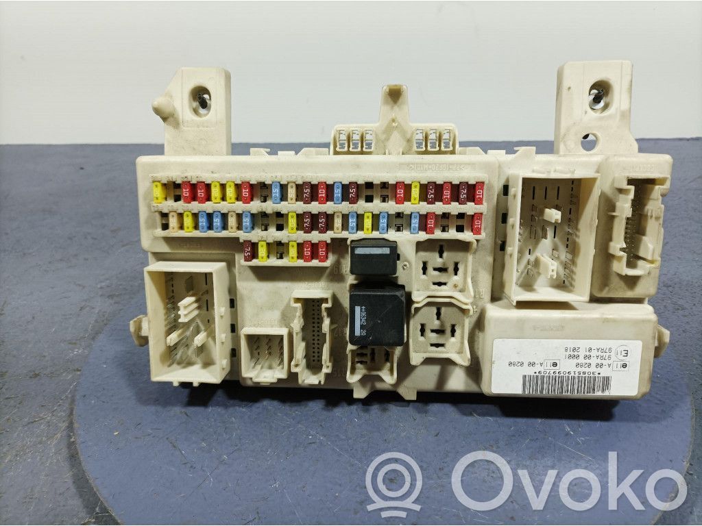 Ford Focus C-MAX Fuse box set 
