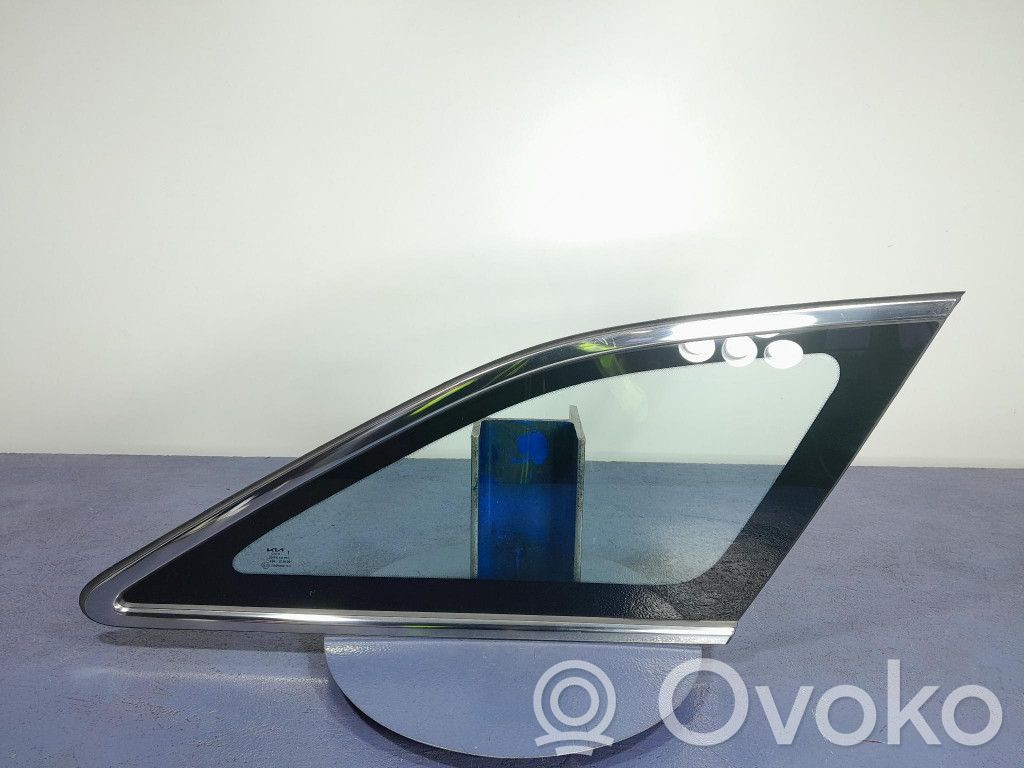 KIA Ceed Vidrio lateral trasero 