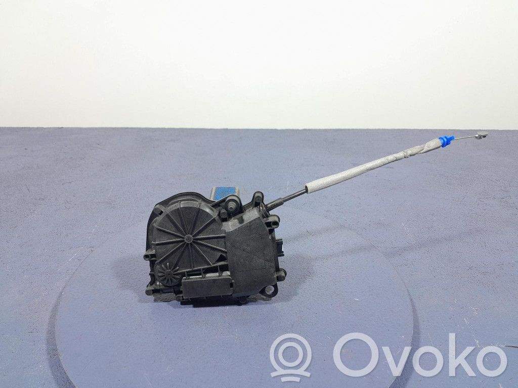 BMW X7 G07 Zamek klapy tylnej / bagażnika 