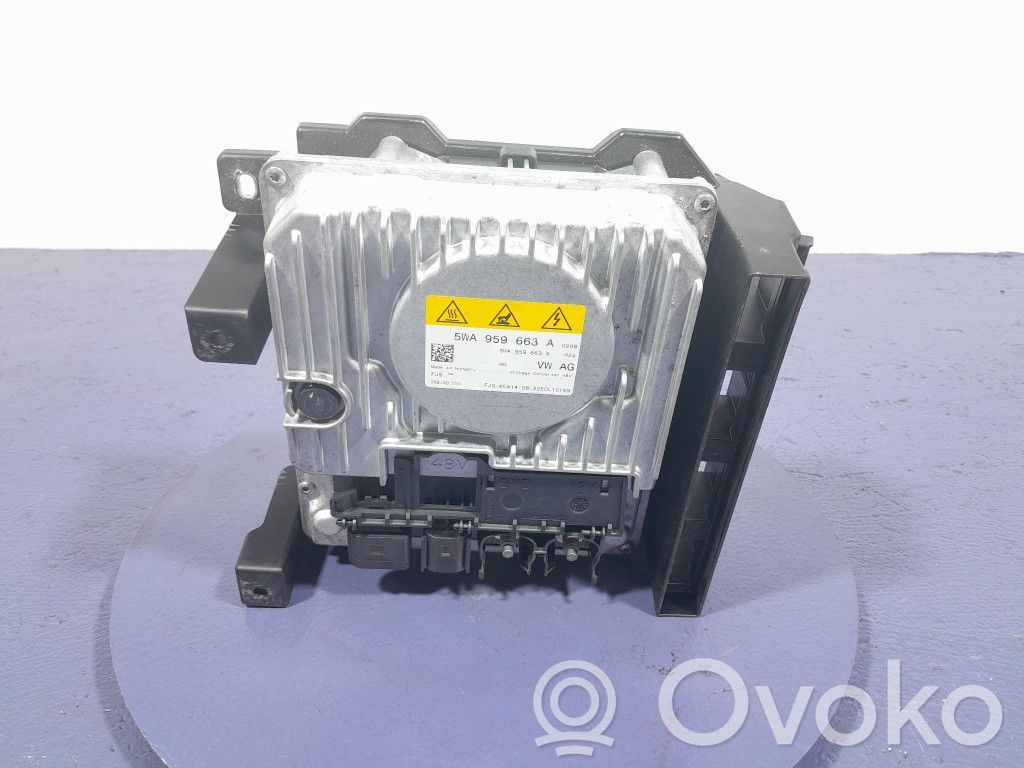 Skoda Octavia Mk4 Voltage converter inverter 