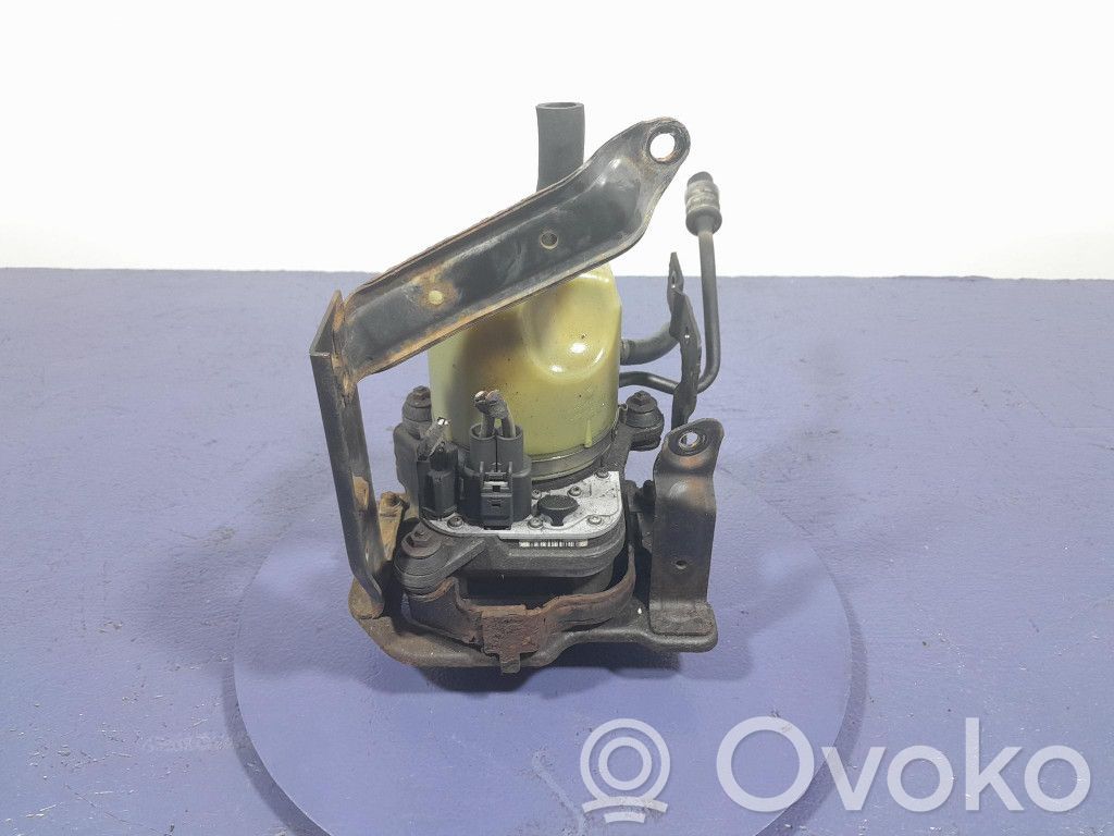 Volvo S40 Ohjaustehostimen pumppu 