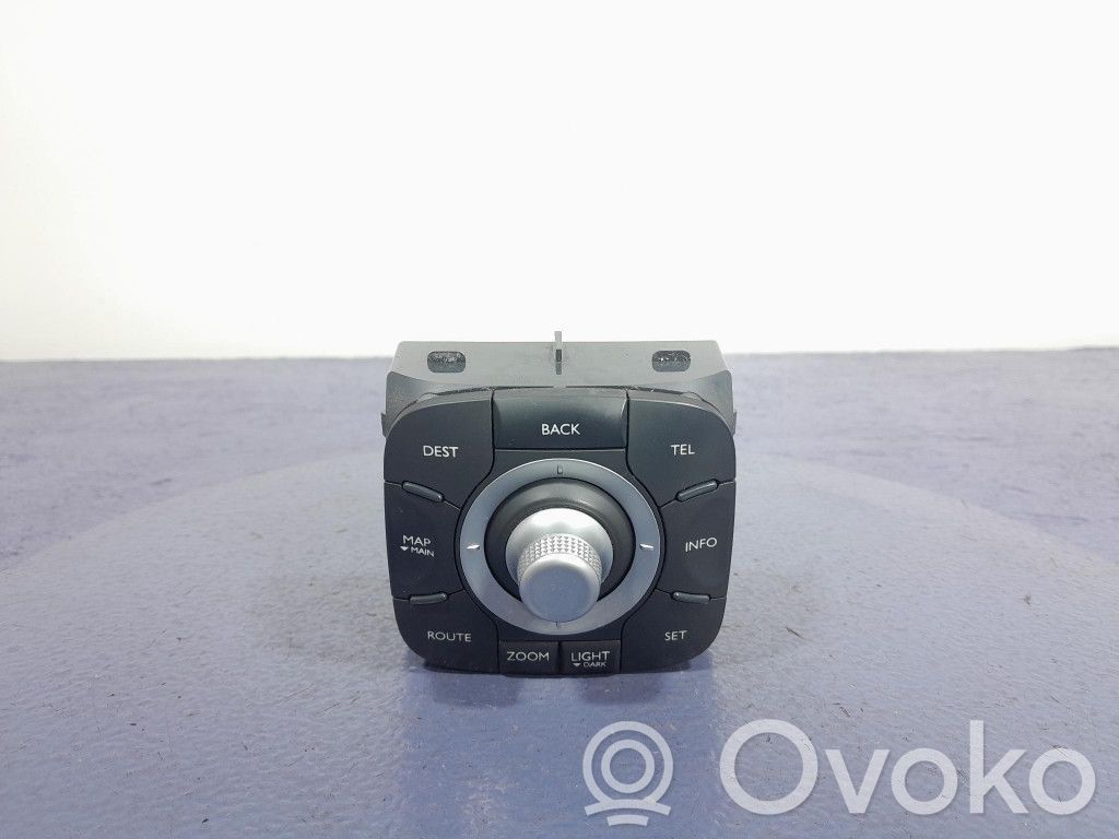 Renault Laguna II Unidad central de control multimedia 