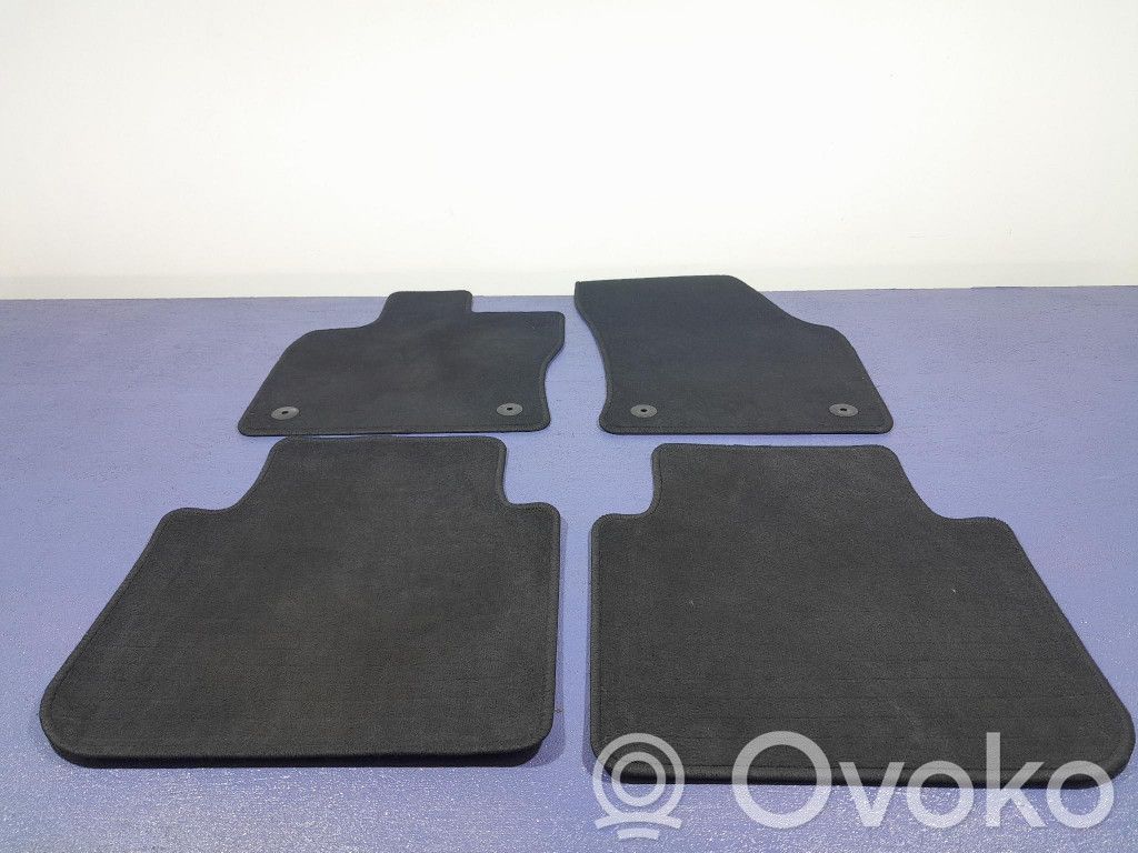 Skoda Kodiaq Rivestimento pavimento anteriore 