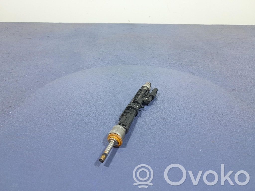 BMW M5 F90 Inyector de combustible 