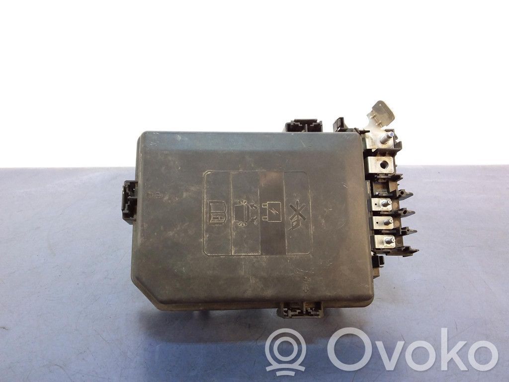 Opel Astra K Fuse box set 