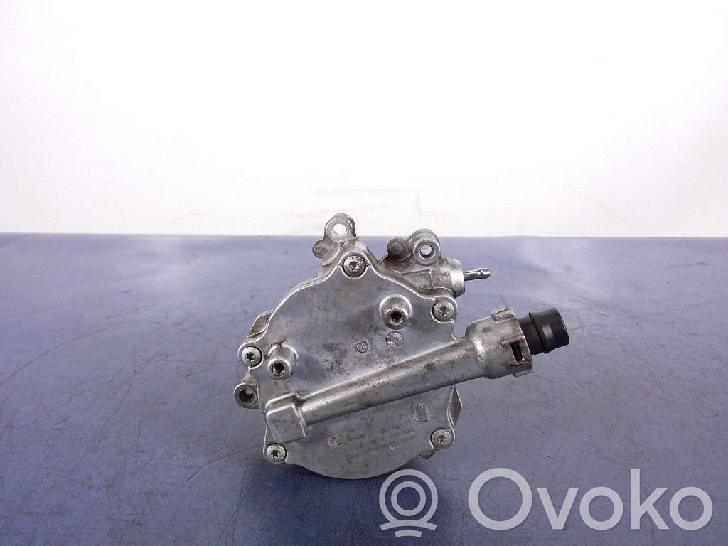 BMW 7 F01 F02 F03 F04 Bomba de vacío 