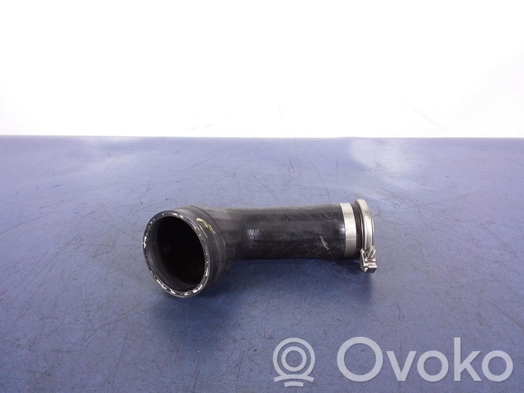 BMW 7 F01 F02 F03 F04 Rura / Wąż dolotowy powietrza 