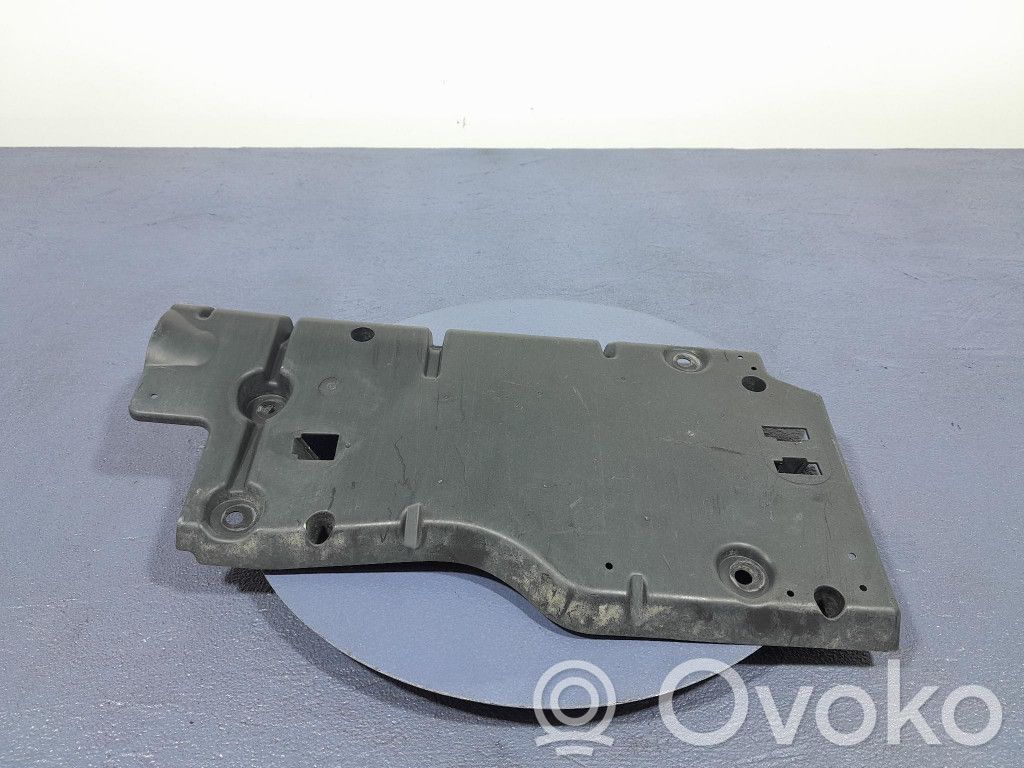 Ford Focus Osłona podwozia przednia 