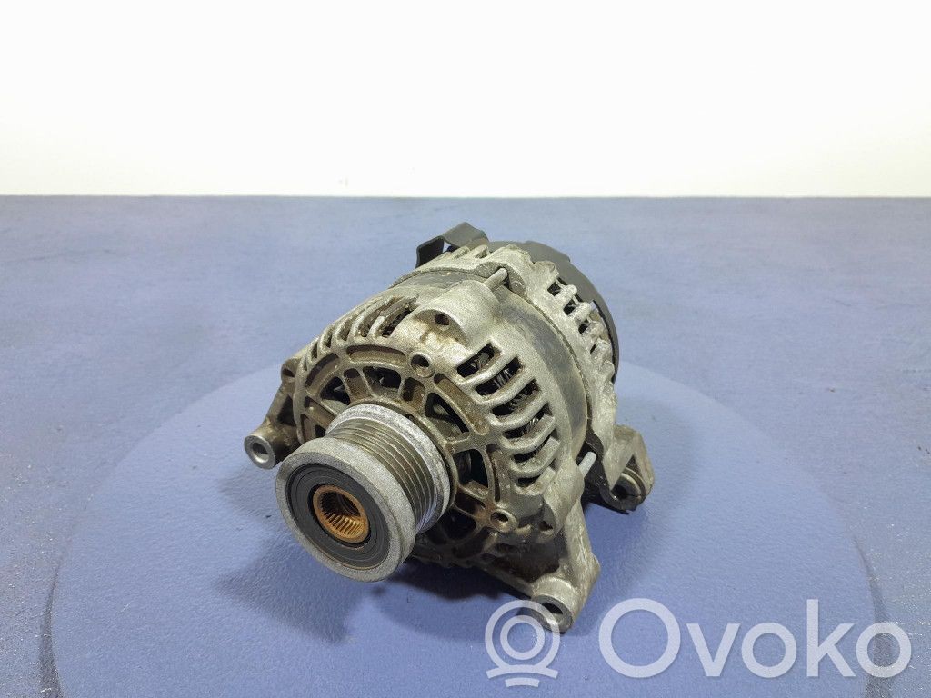 Opel Astra J Ģenerators 