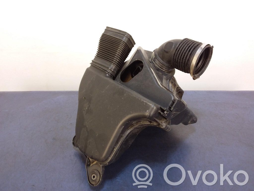 BMW 3 E92 E93 Air filter box 