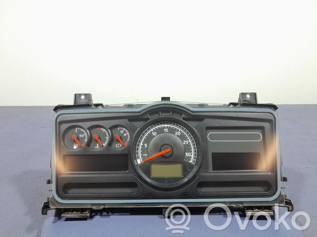 Renault Trafic I Compteur de vitesse tableau de bord 