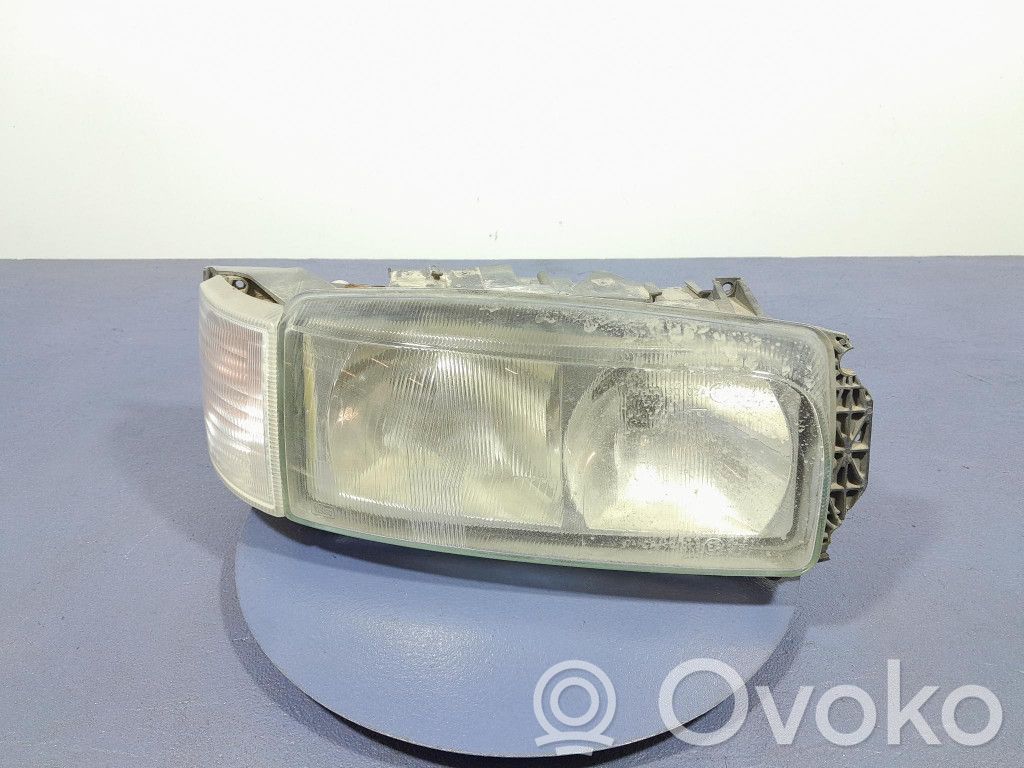 Lampa przednia