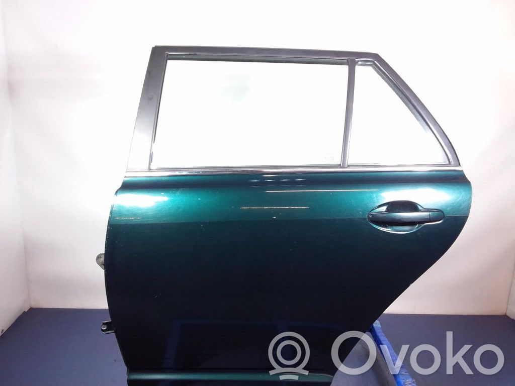 Toyota Avensis T250 Portiera posteriore