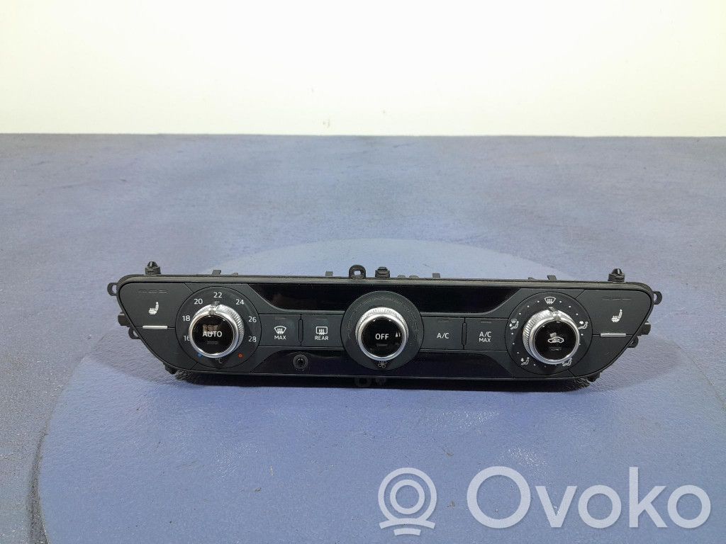 Audi A5 8T 8F Climate control unit 