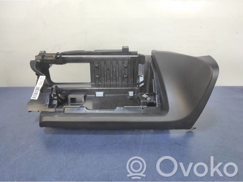 BMW 1 E82 E88 Glove box 