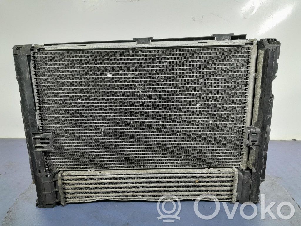 BMW 1 E82 E88 Coolant radiator 