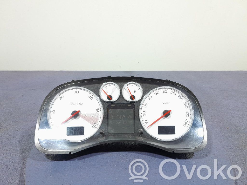 Peugeot 307 Nopeusmittari (mittaristo) 