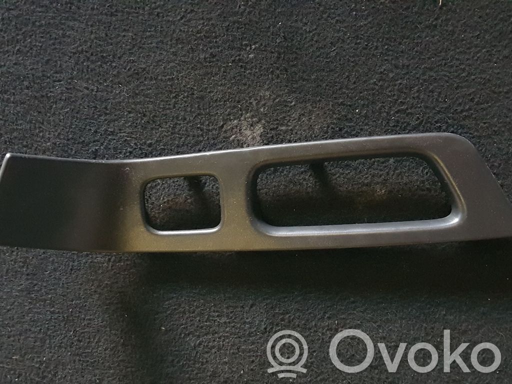 Volvo XC60 Rear door window switch trim 