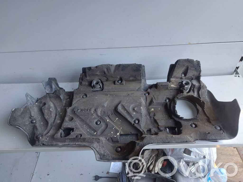 Volvo V70 Engine cover (trim) 