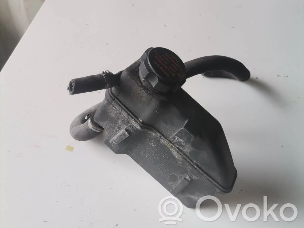 Volvo S80 Ohjaustehostimen nestesäiliö 