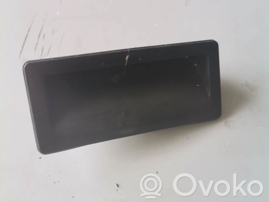 Uchwyt / Rączka zewnętrzna otwierania klapy tylnej / bagażnika   5N0827566B,120210,5N0827566T