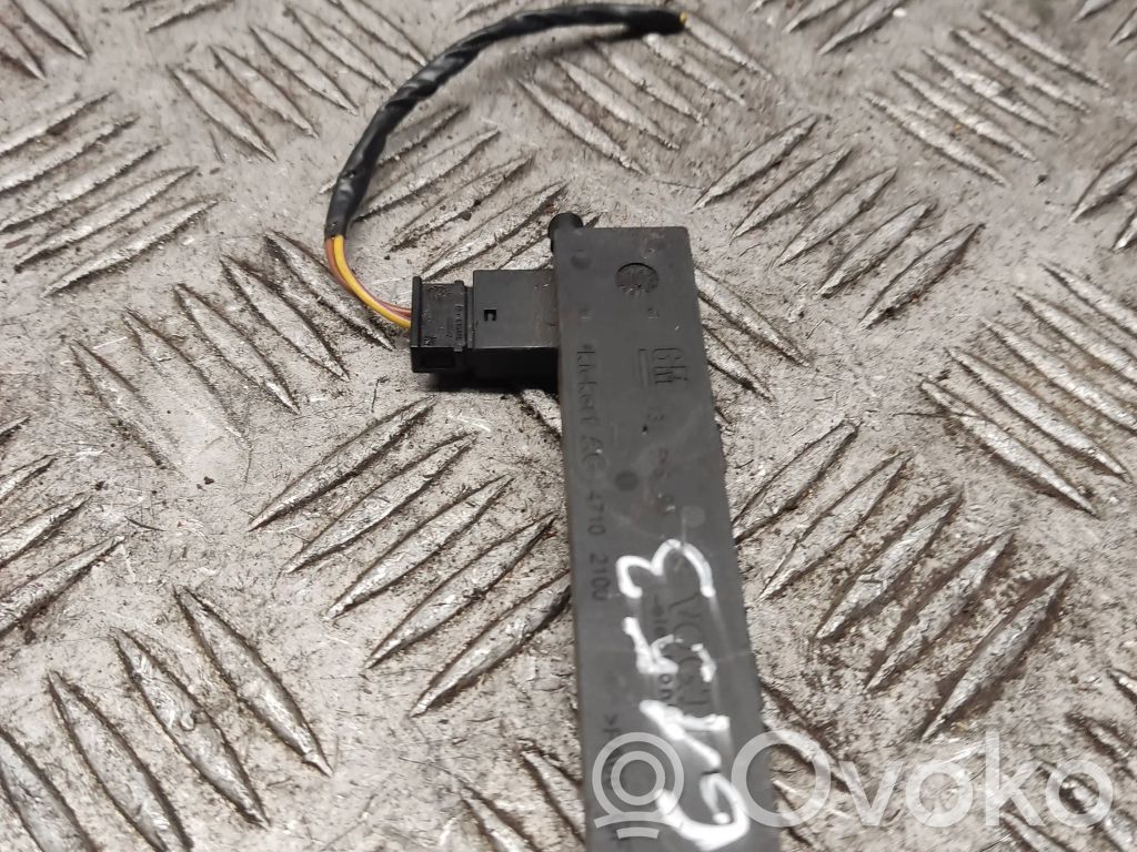 Opel Zafira B Sensor 