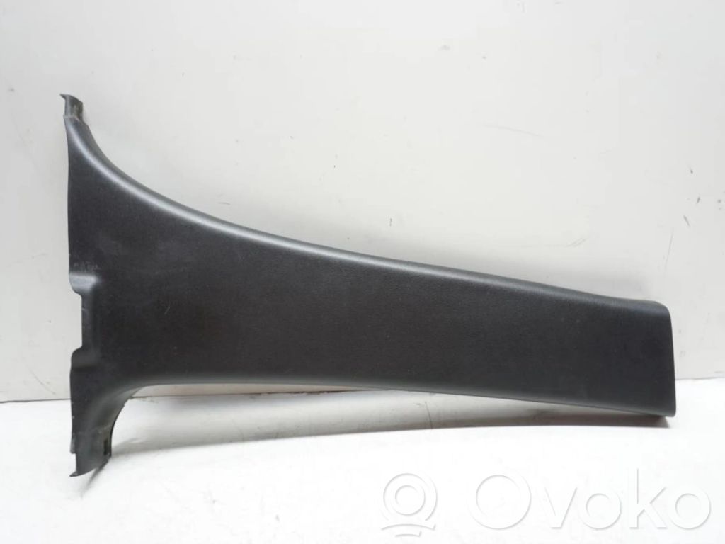 Mazda 5 Pilar (B) (inferior) 