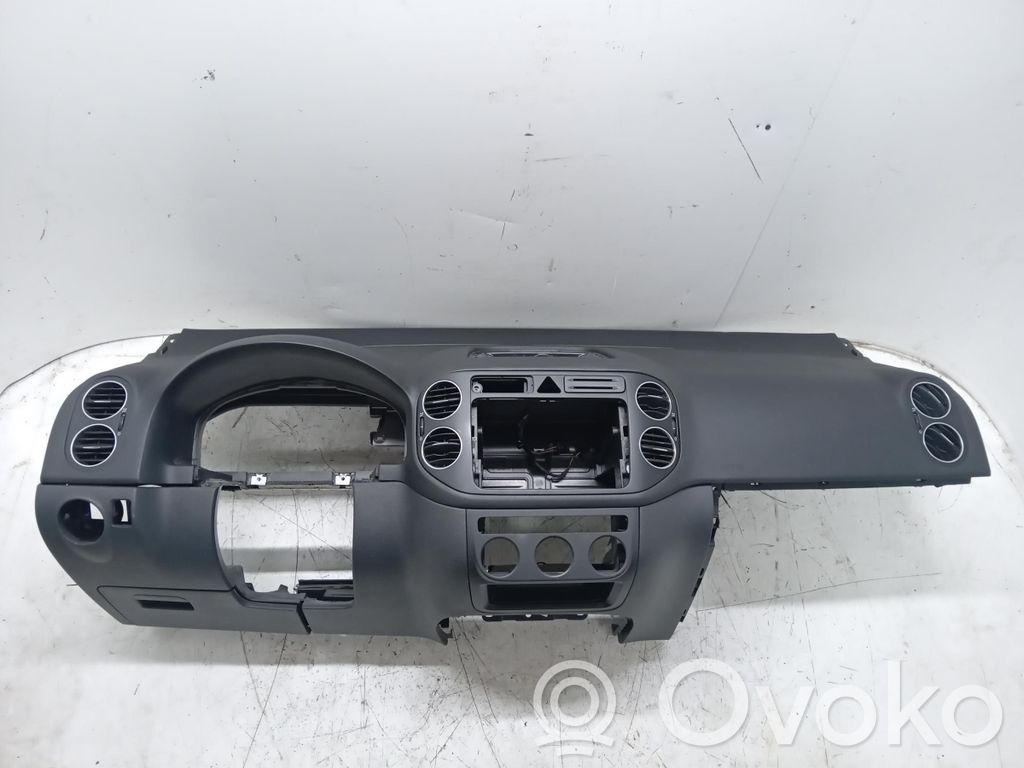 Volkswagen Golf Plus Dashboard 